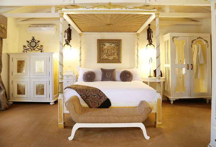 פנסיון Rexford Manor Guesthouse