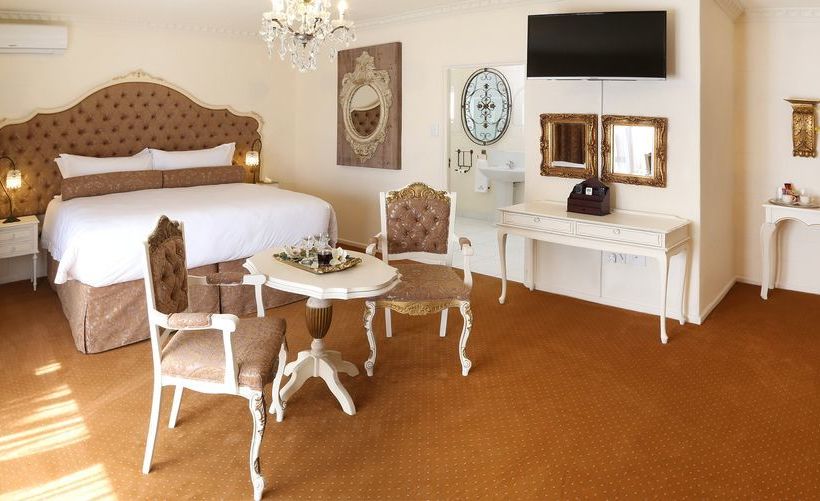 פנסיון Rexford Manor Guesthouse