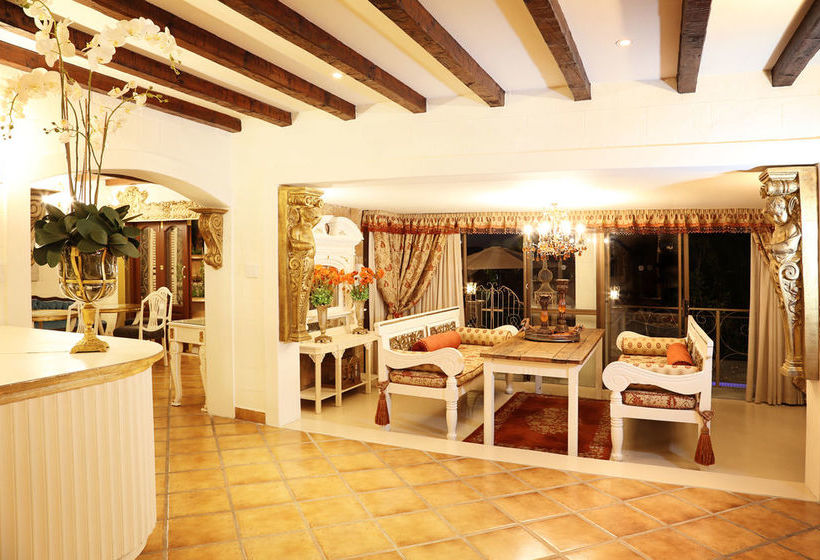 פנסיון Rexford Manor Guesthouse