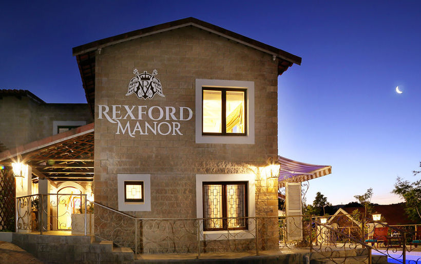 פנסיון Rexford Manor Guesthouse