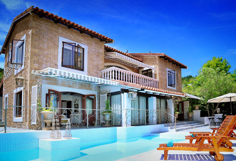 פנסיון Rexford Manor Guesthouse