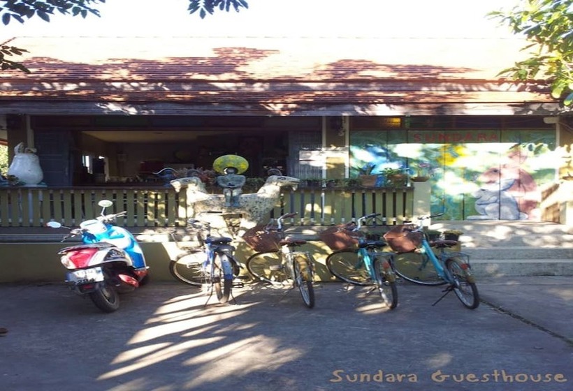 ペンション Sundara Guesthouse