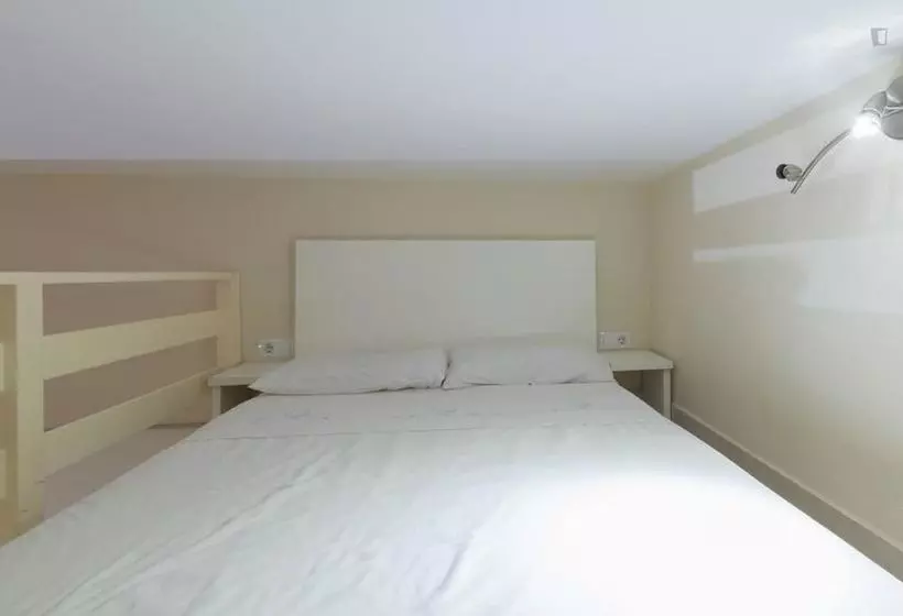 Apartamentos Puzzle Madrid Sol