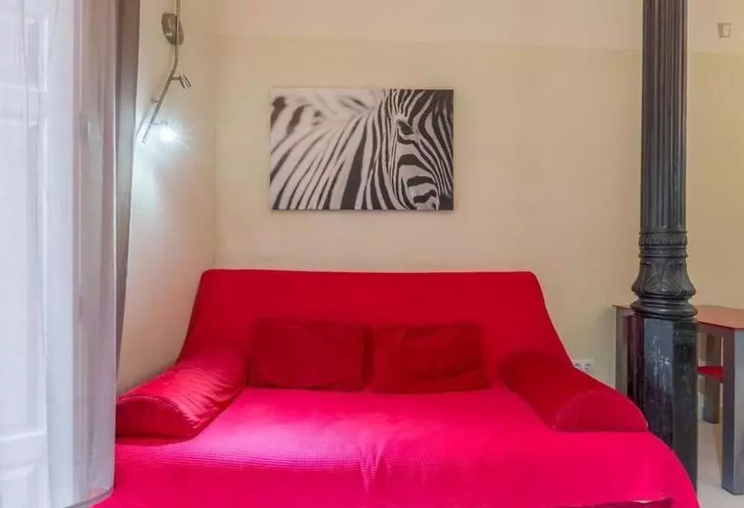 Apartamentos Puzzle Madrid Sol