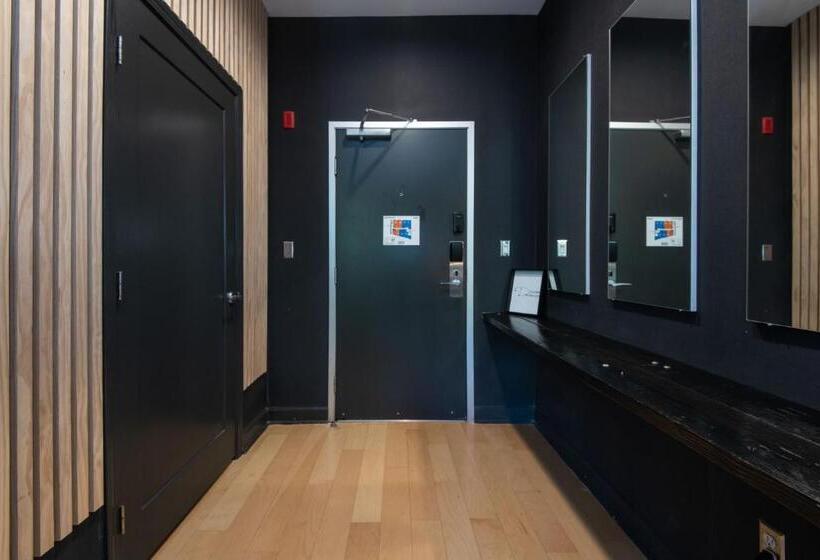 בית מלון כפרי The Audemar