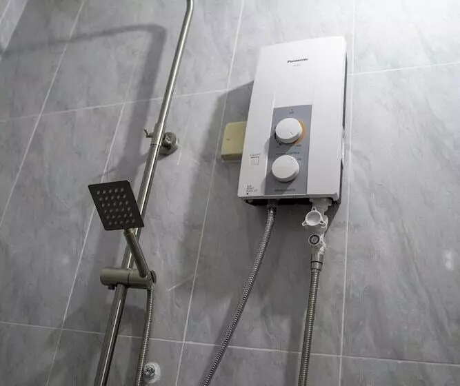 ペンション Empire House, Phnom Penh