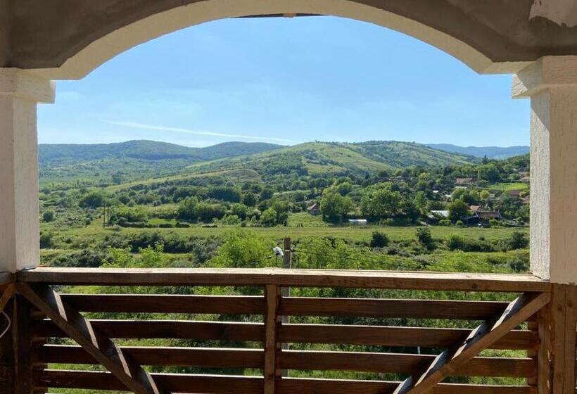 Pensiunea La Popa’s