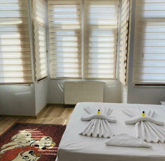 Stylish Hotel Old City