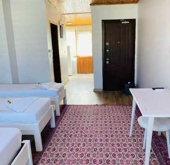 Stylish Hotel Old City