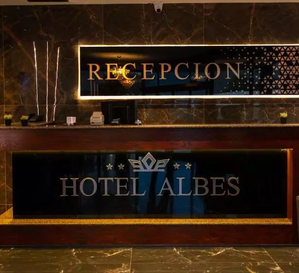 Hotelli Albes
