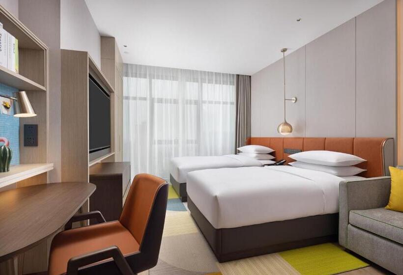 فندق Home2 Suites By Hilton Foshan Jiujiang