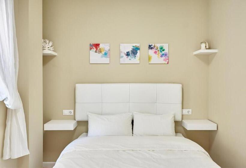 Apart Hotel Happy Life