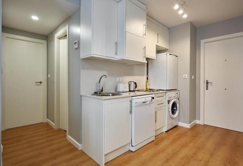 Apart Hotel Happy Life