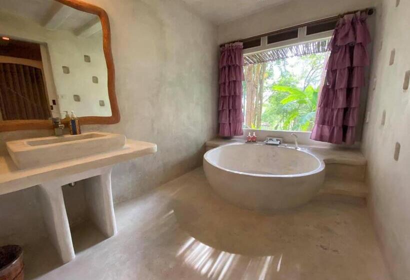 Hotel สะเลเต ชาเล่ต์