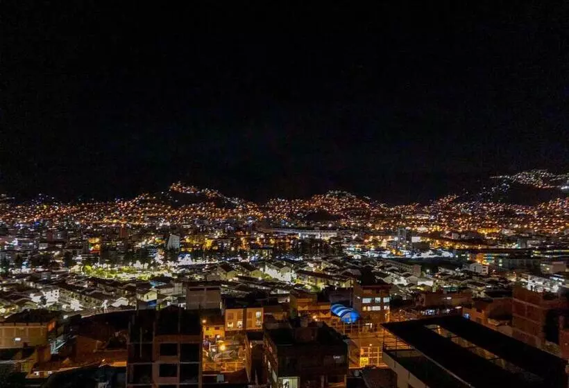 ホテル Apu Mountain Lodge Cuzco