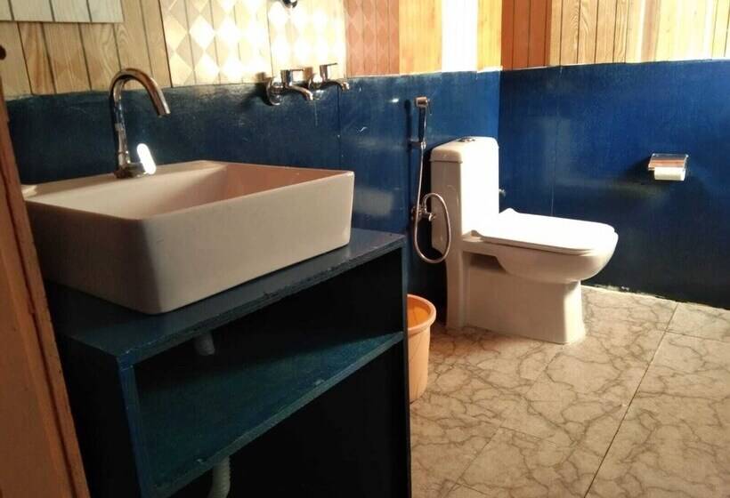 Nirvana Resort At Pangong Beach