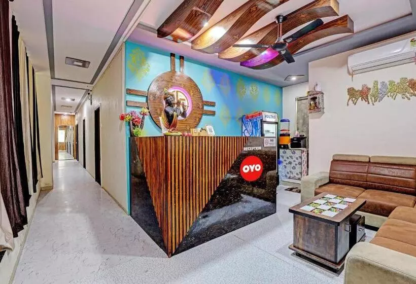Oyo Flagship Hotel France