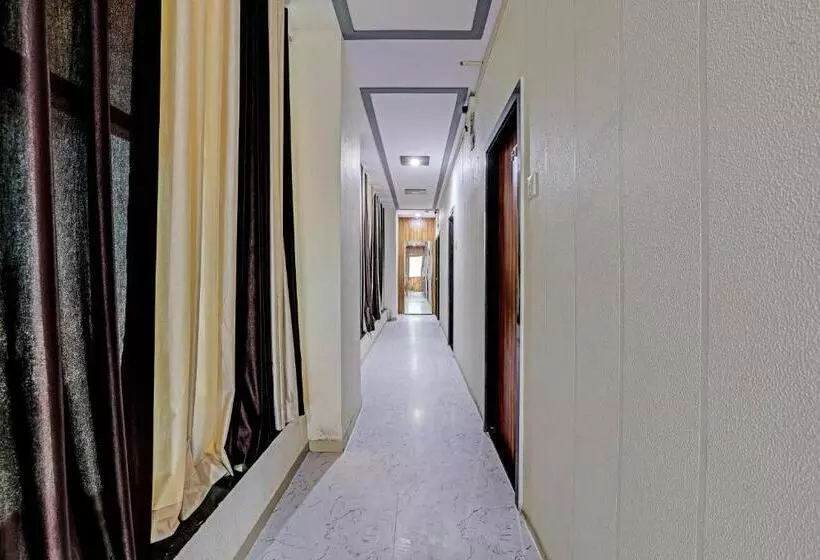 Oyo Flagship Hotel France