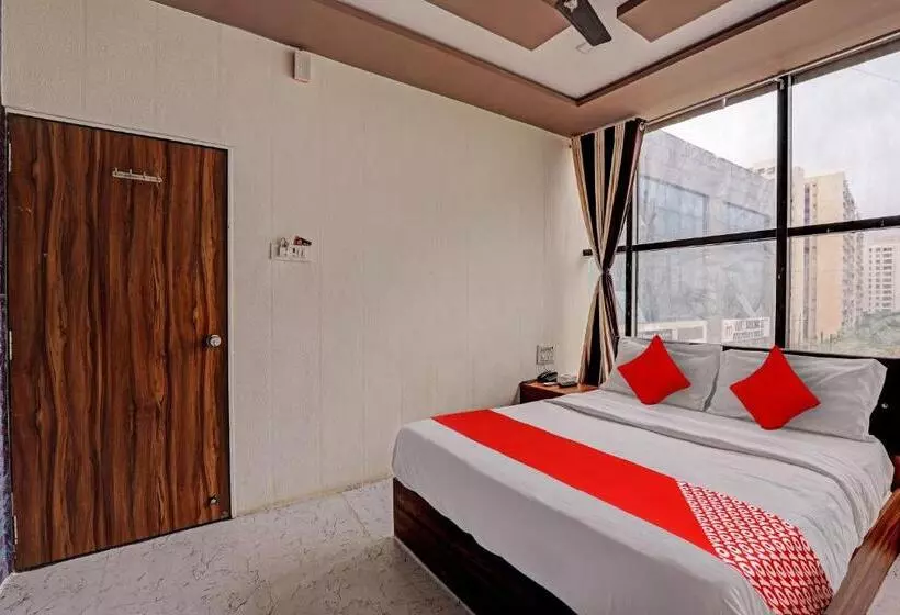 Oyo Flagship Hotel France