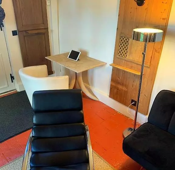 ペンション Le Petit Chapitre