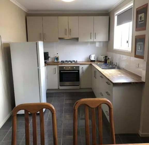 Majatalo Lotus Views