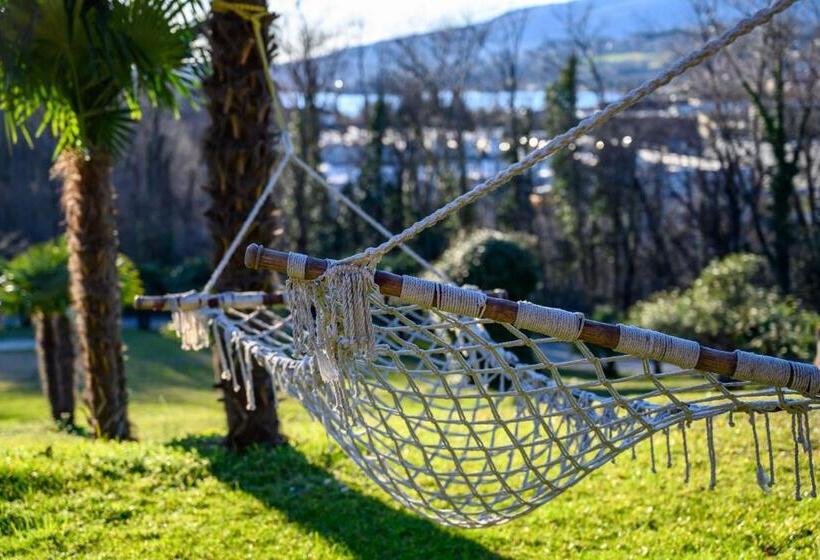 펜션 Villa Pusiana