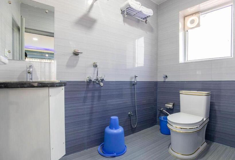 Siddhartha Hotel Grand City