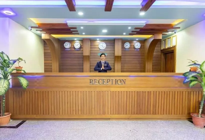 Siddhartha Hotel Grand City