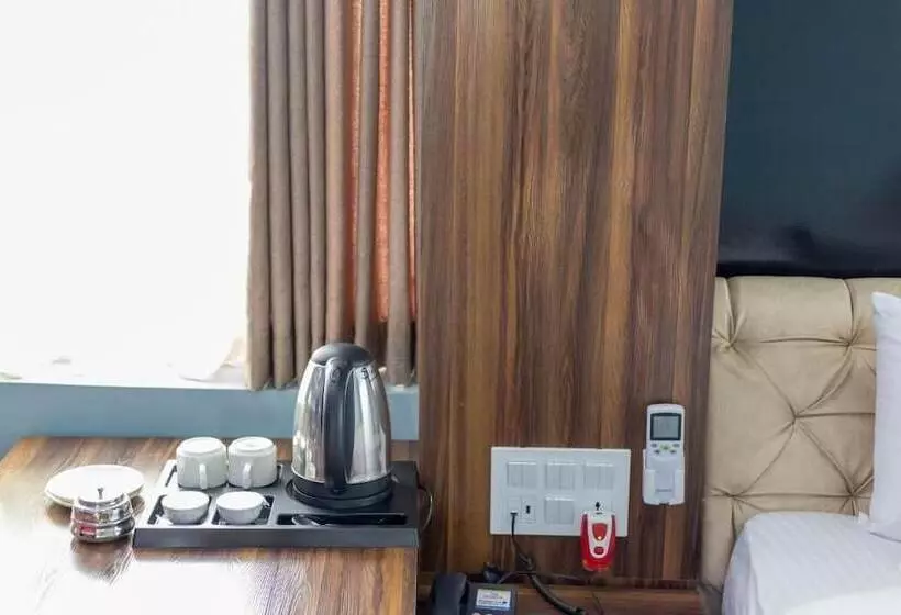 Siddhartha Hotel Grand City