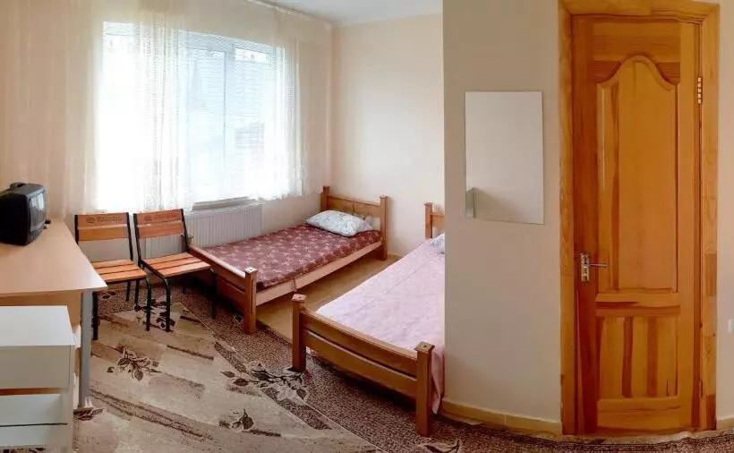 ユースホステル перлина дністра
