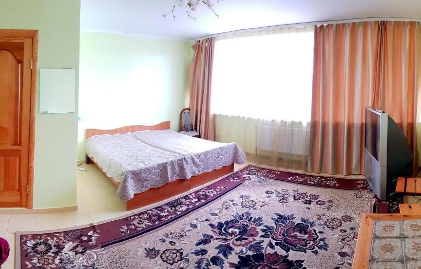 호스텔 перлина дністра