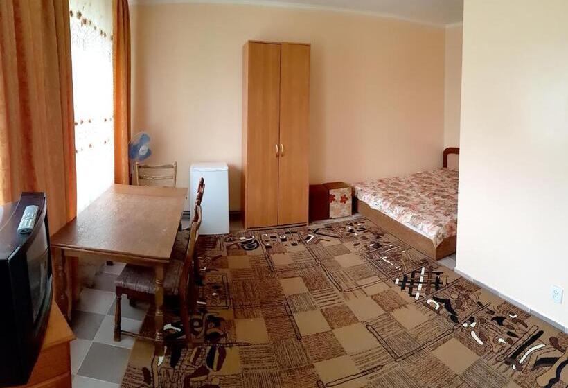 호스텔 перлина дністра