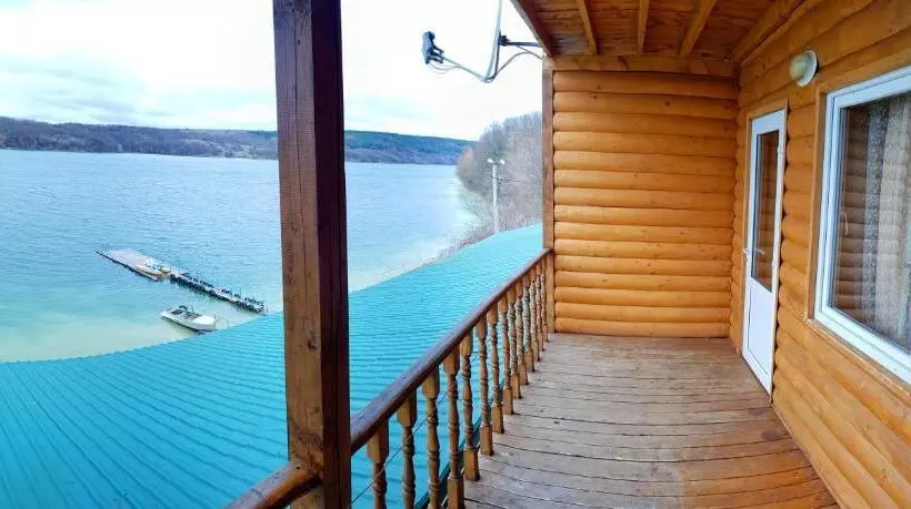 ユースホステル перлина дністра