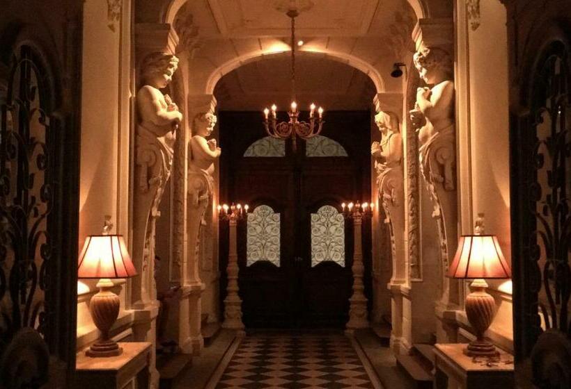 Bed and Breakfast Maison D Hercule