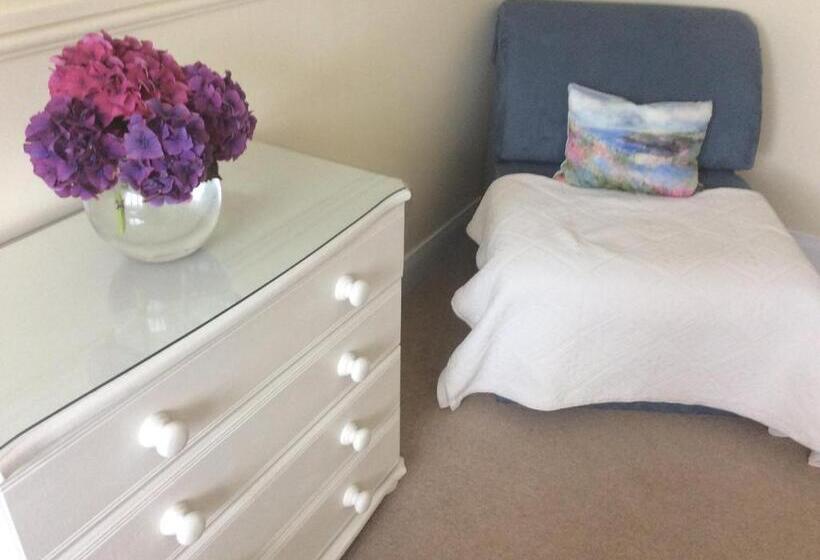 تختخواب و صبحانه Rosebank Guest House