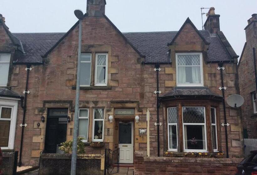 تختخواب و صبحانه Rosebank Guest House