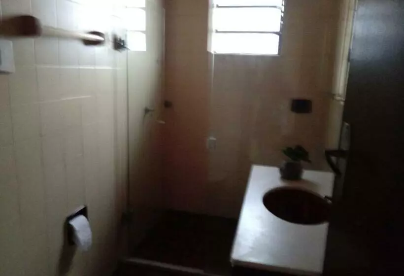 Hostel Mdemarilia