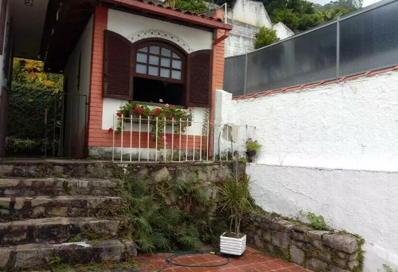 Hostel Mdemarilia