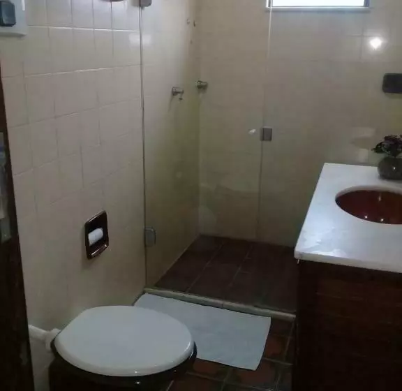 Hostel Mdemarilia