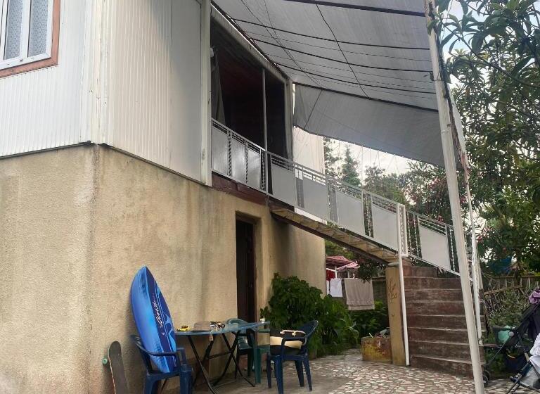 هتل Guest House Bee