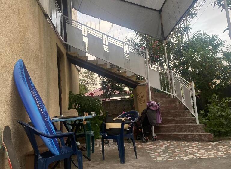 هتل Guest House Bee