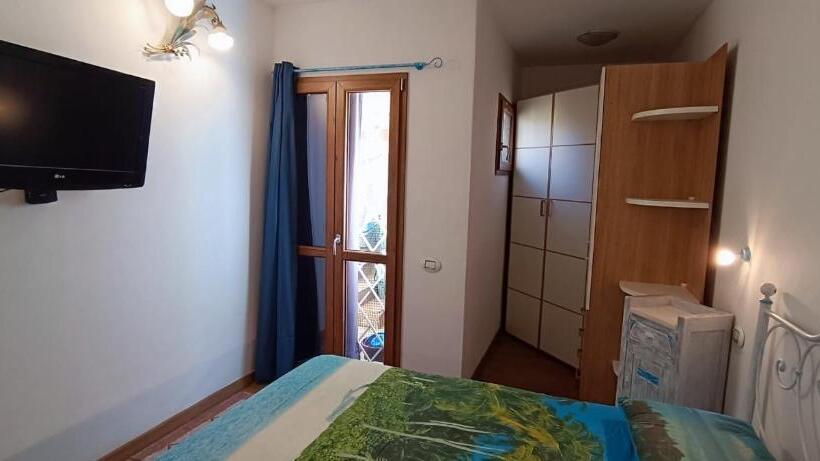 پانسیون B&b Marina