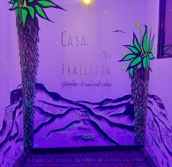 پانسیون Hostal Casa Del Frailejón   Café
