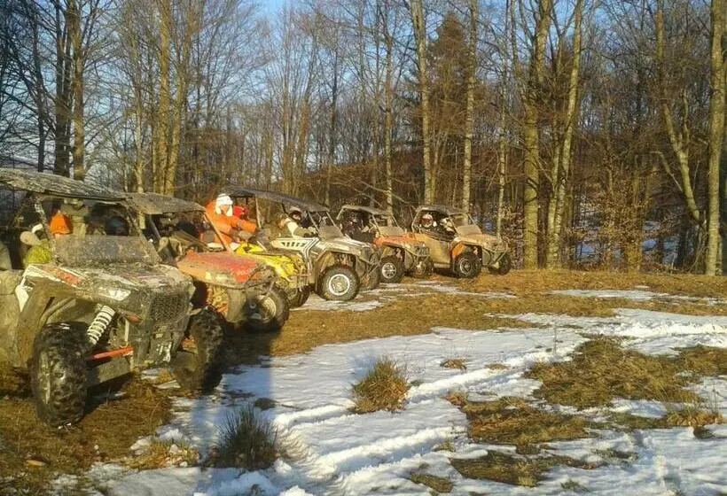 Majatalo La Caramidari