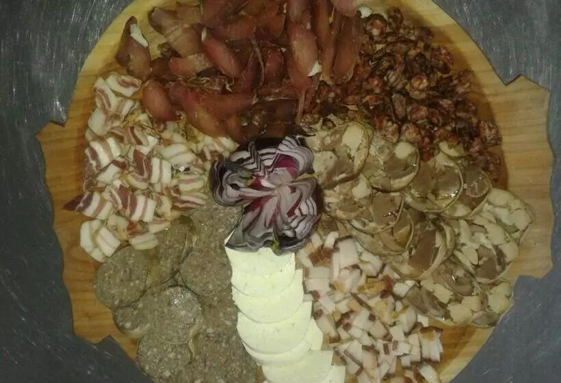 Majatalo La Caramidari