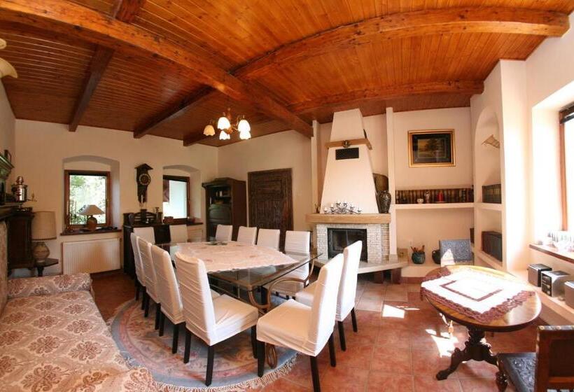 بنسيون Vila Anastasia