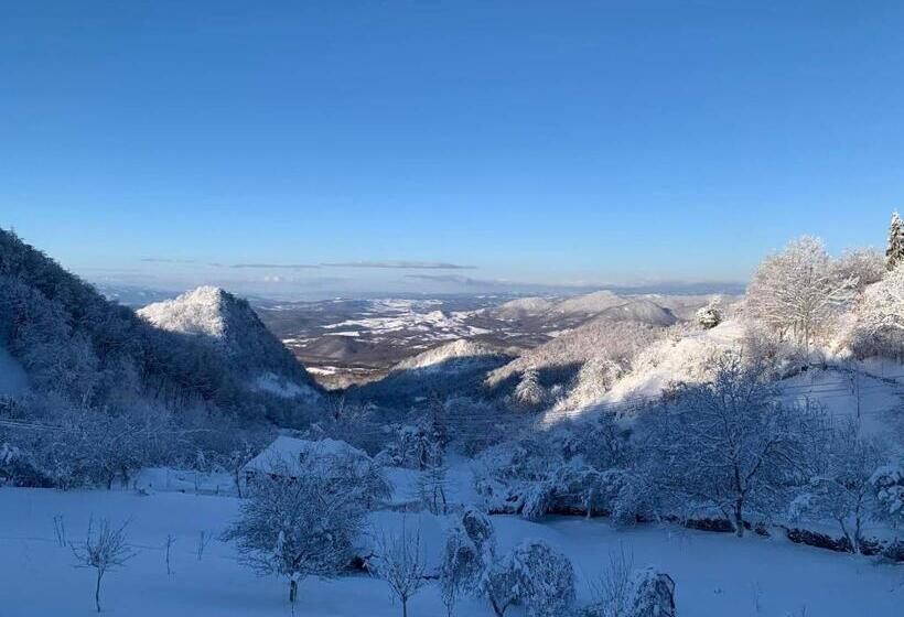 بنسيون Vila Anastasia