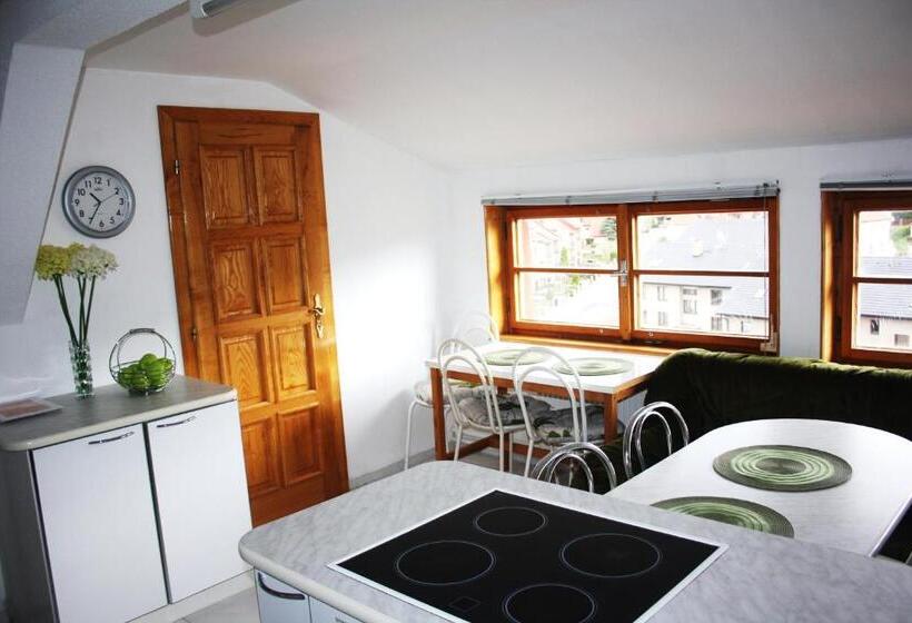 تختخواب و صبحانه Penzion Svojše