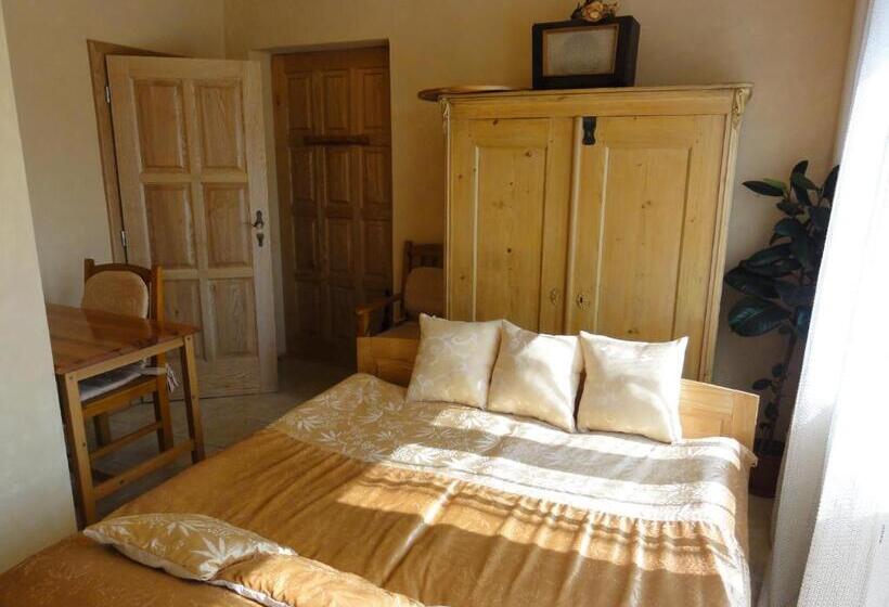 تختخواب و صبحانه Penzion Svojše