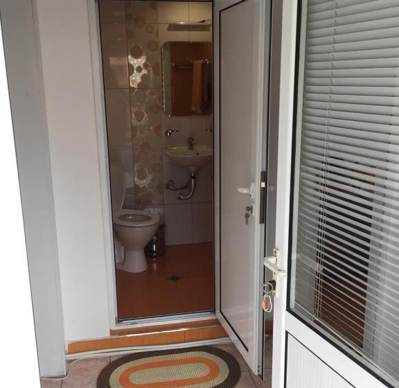 Pensionat Guest House Shotarovi